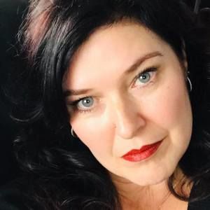 Meet your Posher, Collette